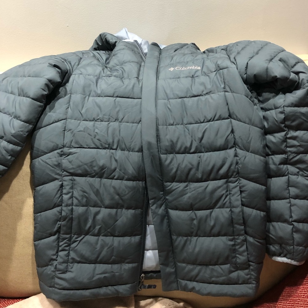 Waterproof winter jacket - Picture 2 of 7